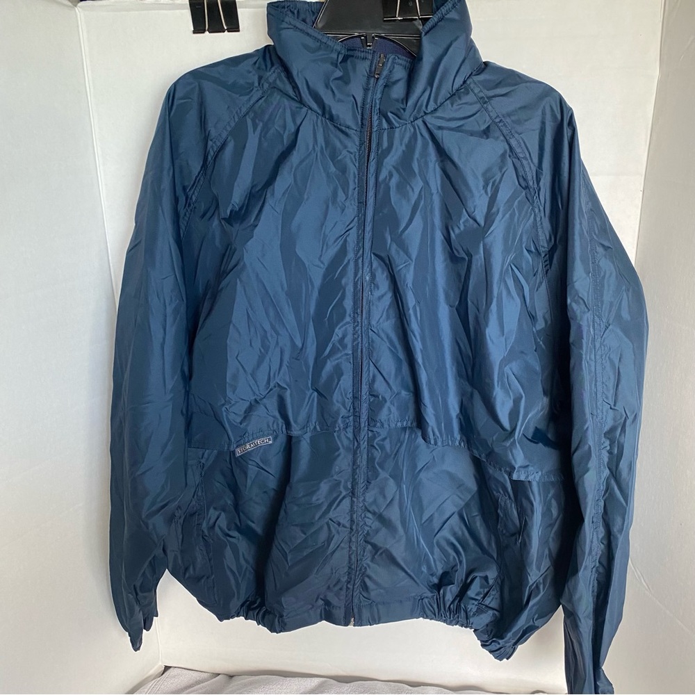 Stormtech mens L jacket windbreaker long sleeves full zip vented elastic hem